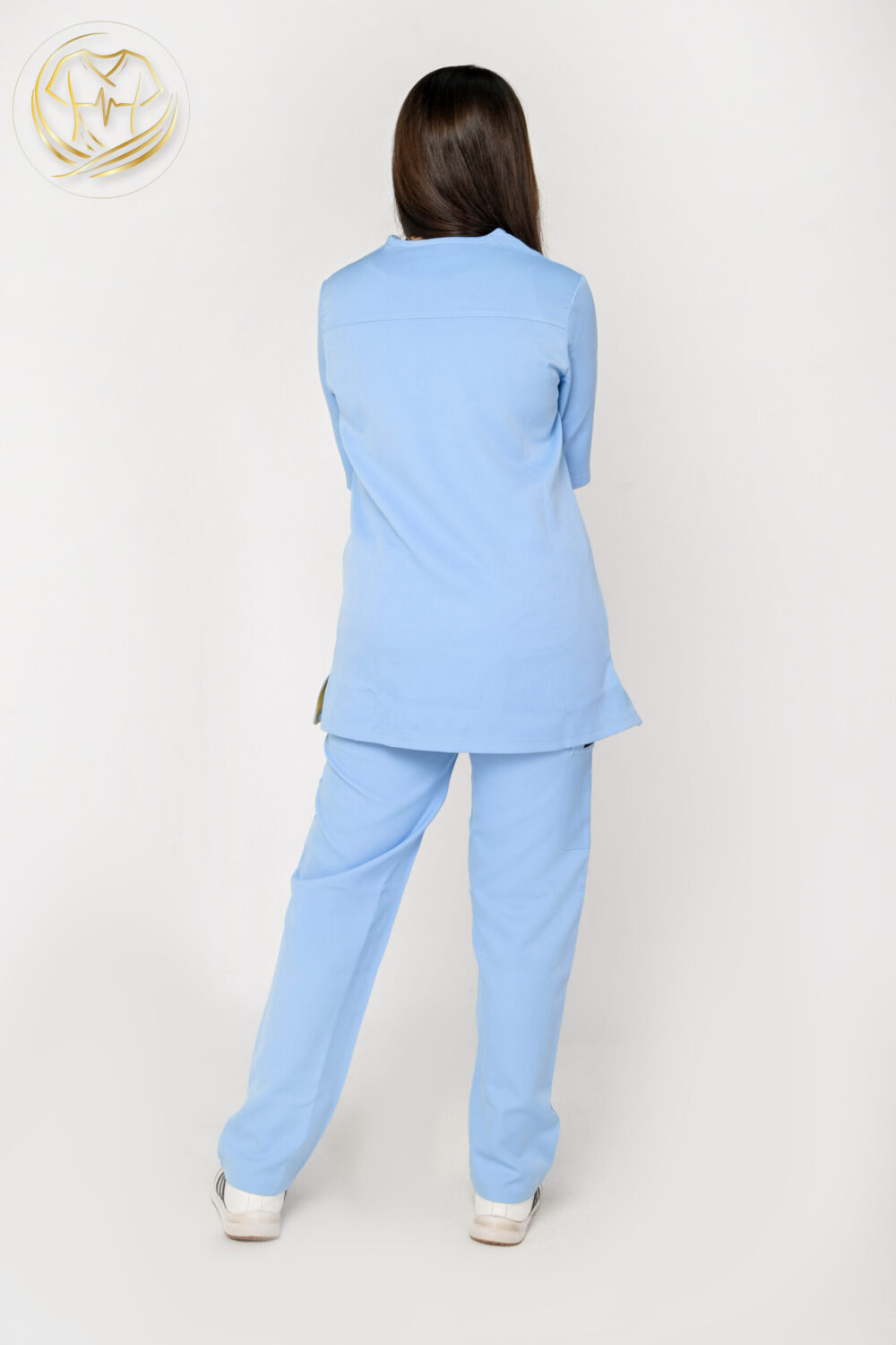 V-Neck Woman Scrub Baby Blue - الصورة 7