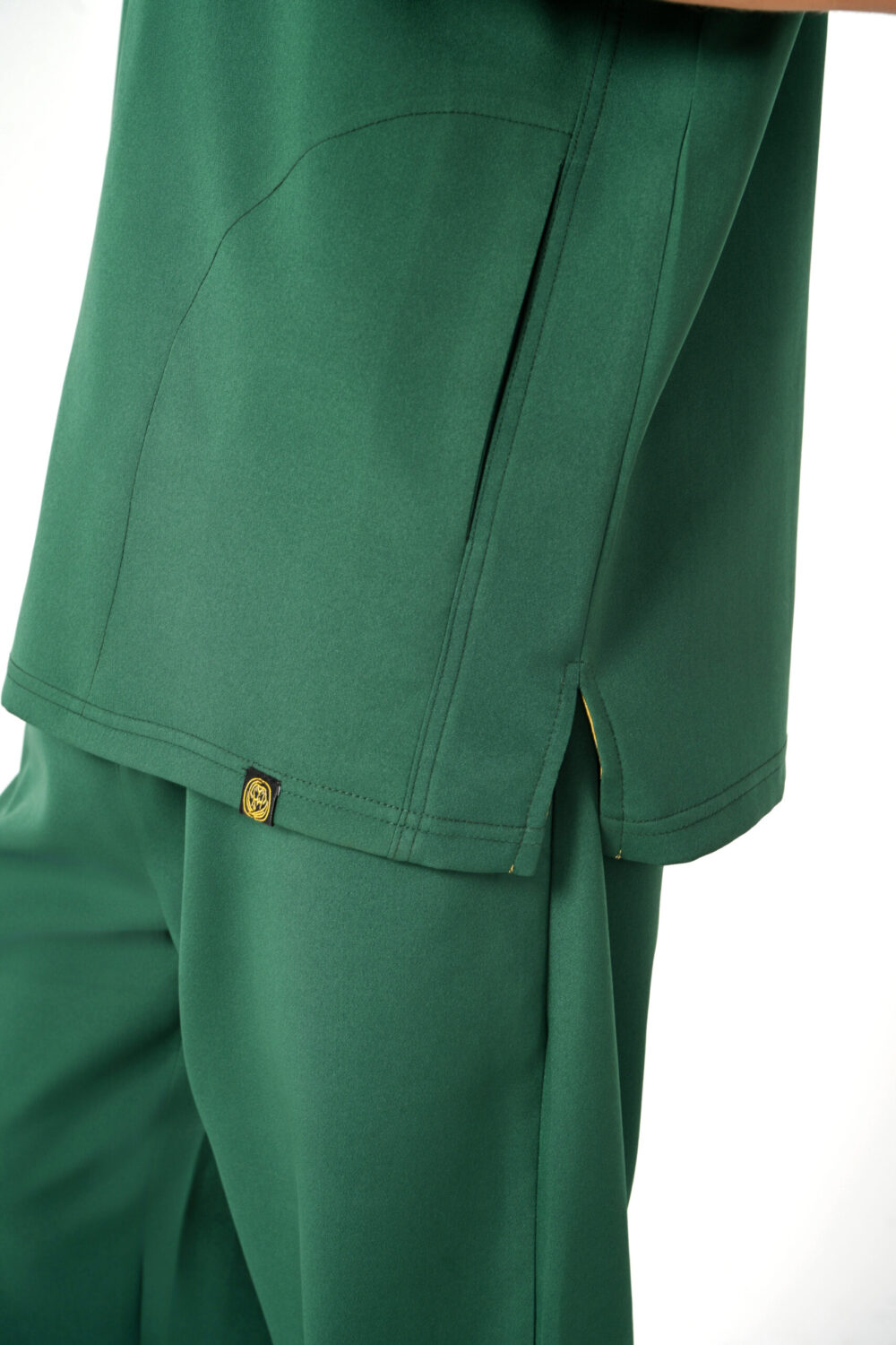 V-Neck Men Scrub Green - الصورة 5