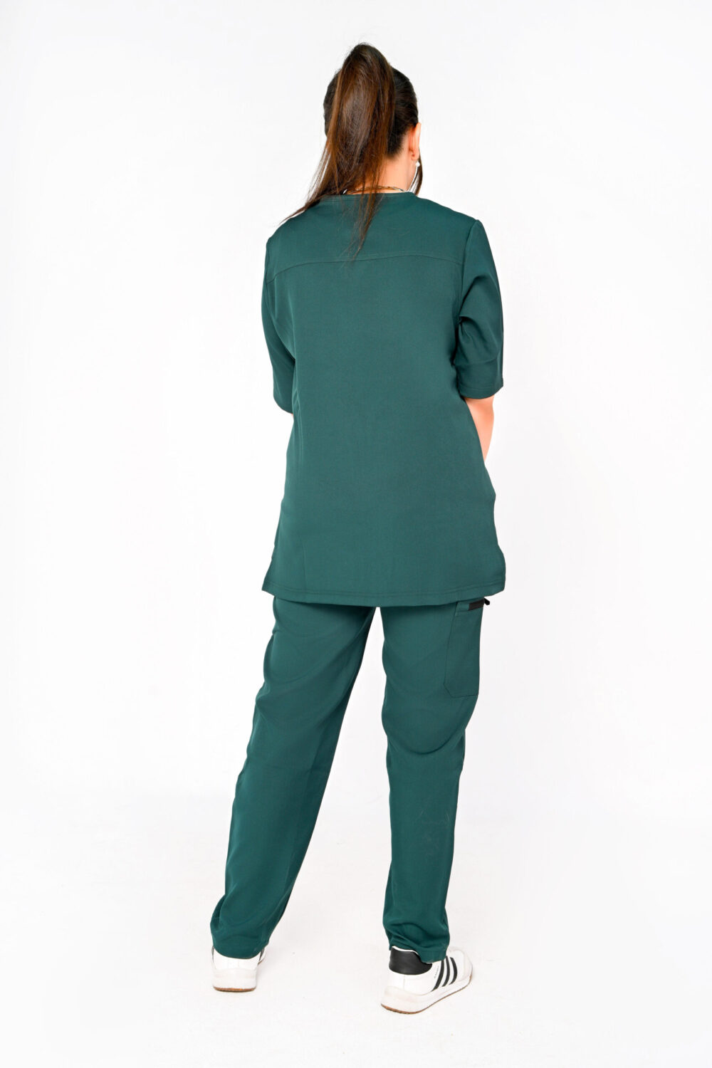 V-Neck Woman Scrub Green - الصورة 3