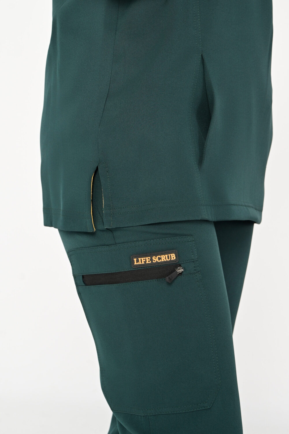 V-Neck Woman Scrub Green - الصورة 4